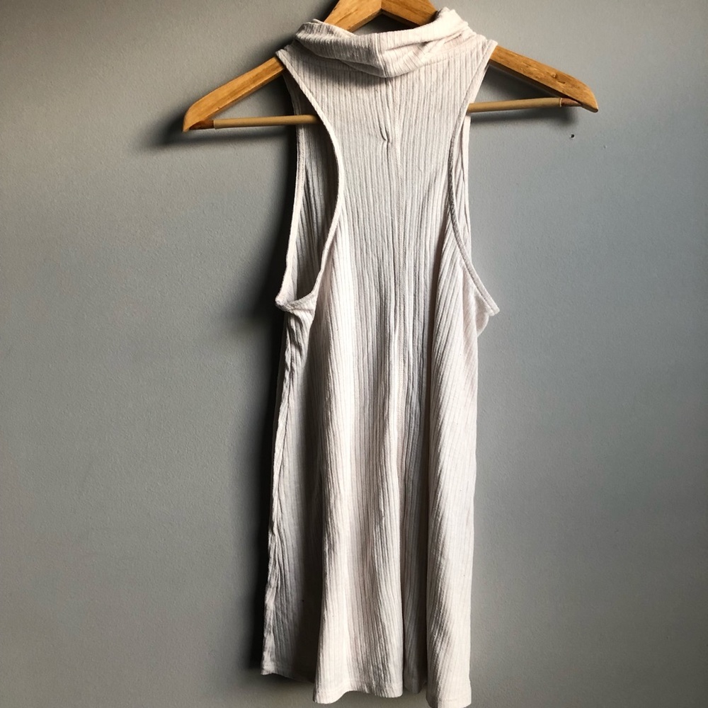 Express Ribbed Rayon Tank - Picture 6 of 8